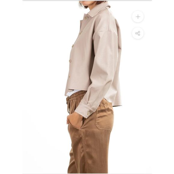 Pharaoh | Esme Boxy Crop Vegan Leather Minimalist Shirt Nude Size 1 Small - Picture 3 of 9